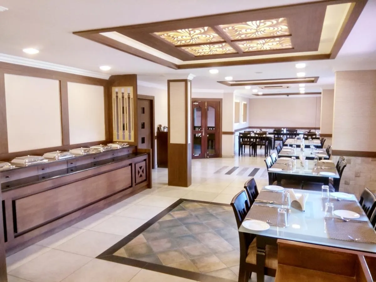 Prayana Hotels Kochi 3*,  India