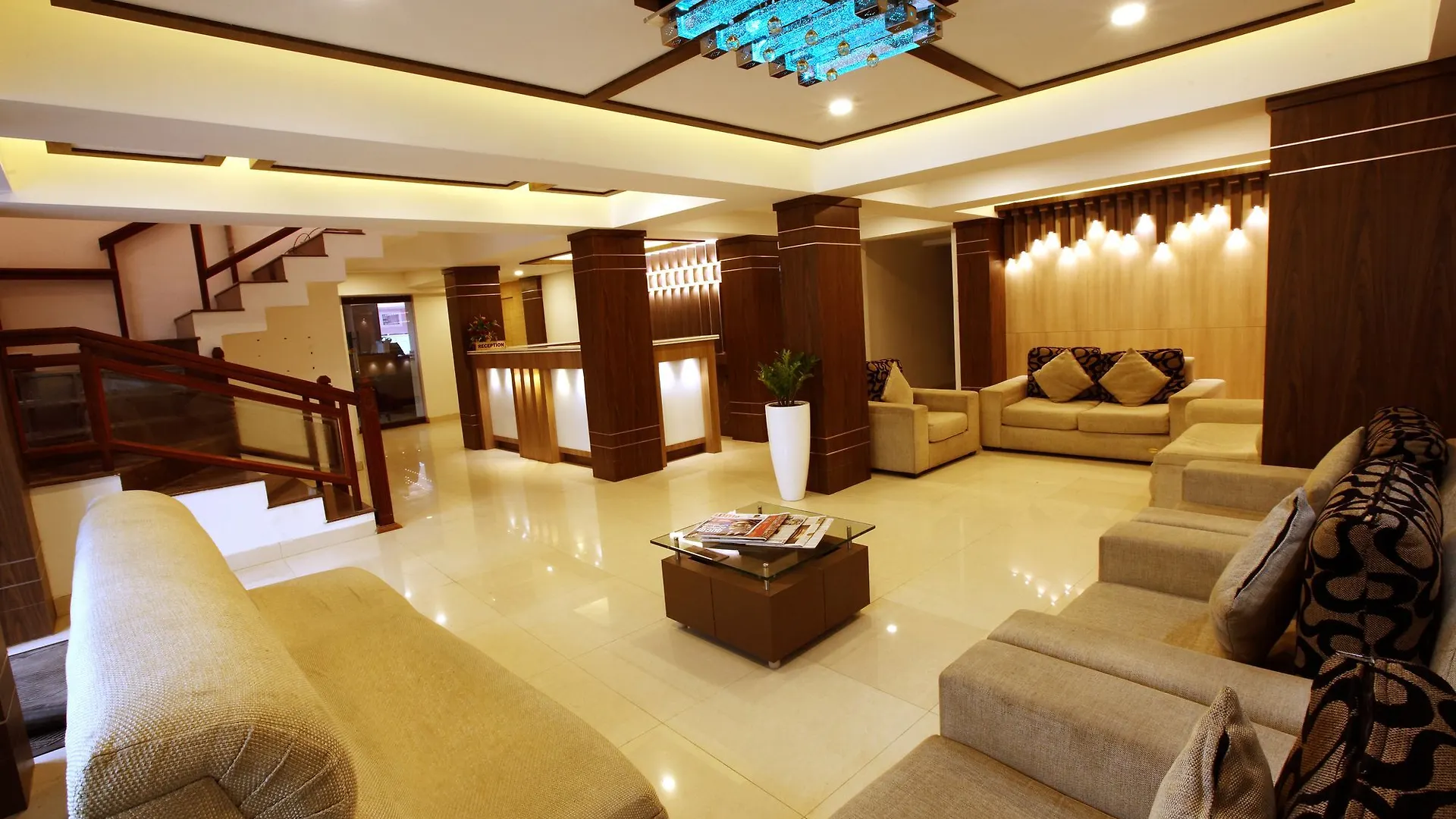 Prayana Hotels Kochi 3*,