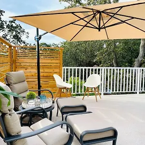 Stylish Cozy One Bedroom Studio With Free Parking Apartment Victoria