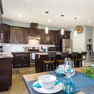 Mountain House Holiday home Edmonton